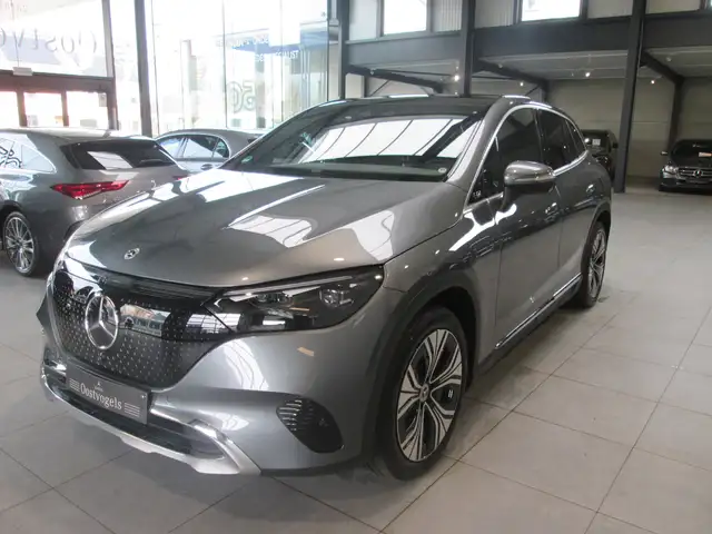 Mercedes-Benz EQE 300 PANO TREKHAAK ELECRIC ART