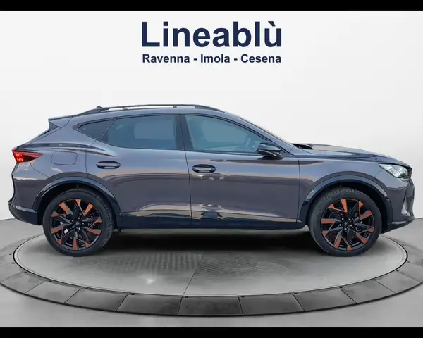 Cupra Formentor view 6