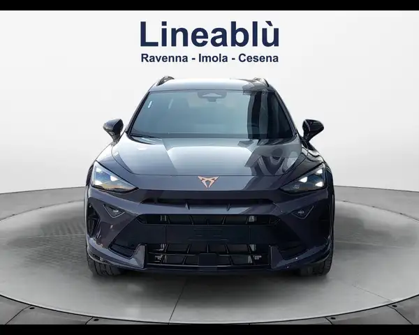 Cupra Formentor view 8