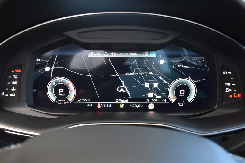 Audi Q8 50TDI Quattro S Line MatrixHD~Pano~B&O~AHK~22 — photo 15