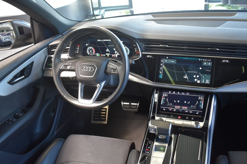 Audi Q8 50TDI Quattro S Line MatrixHD~Pano~B&O~AHK~22 — photo 10
