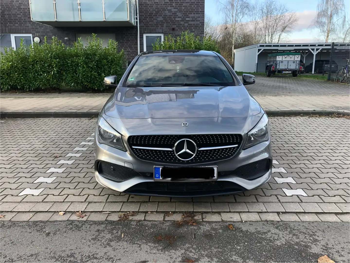 Mercedes-Benz CLA 220 CLA Shooting Brake 220 d 4Matic 7G-DCTPeak Edition Grey - 1