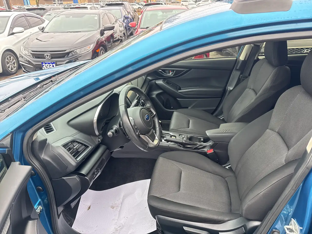 Subaru Impreza снимка Subaru Impreza