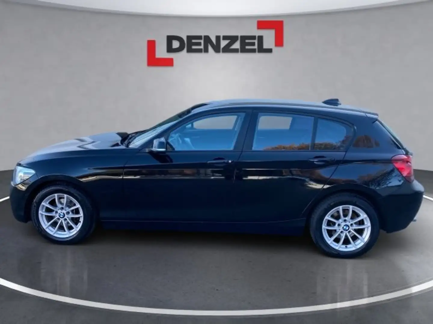 BMW 118 d 5-Tuerer F20 N47 Schwarz - 2