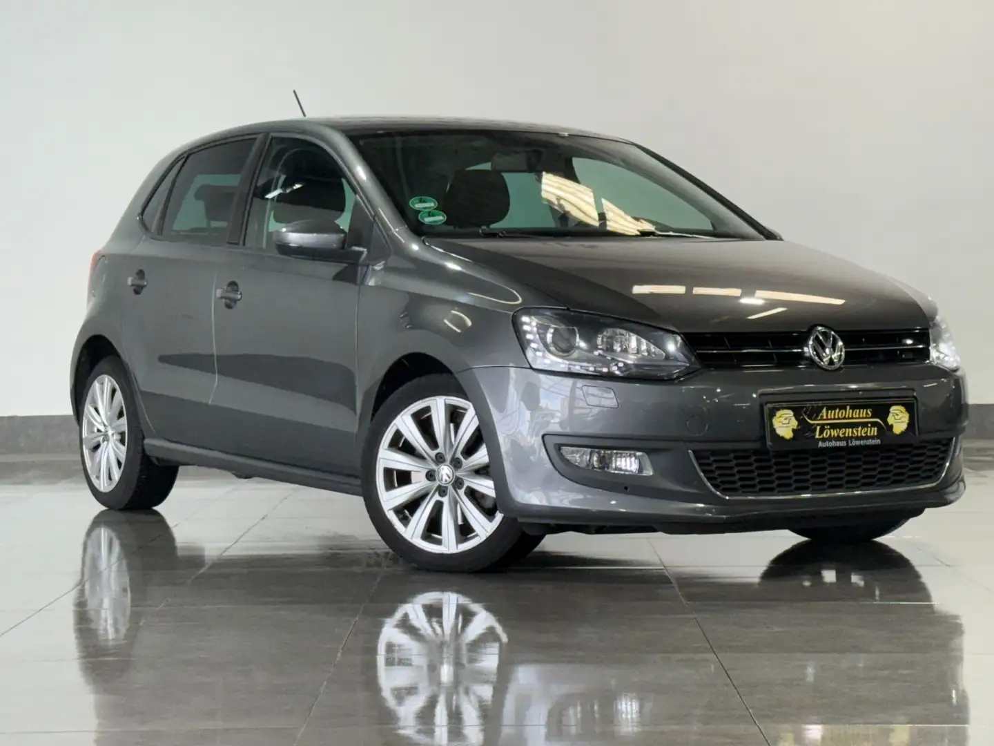 Volkswagen Polo V Highline*KLIMA*TÜV*TEMPOMAT Gris - 2