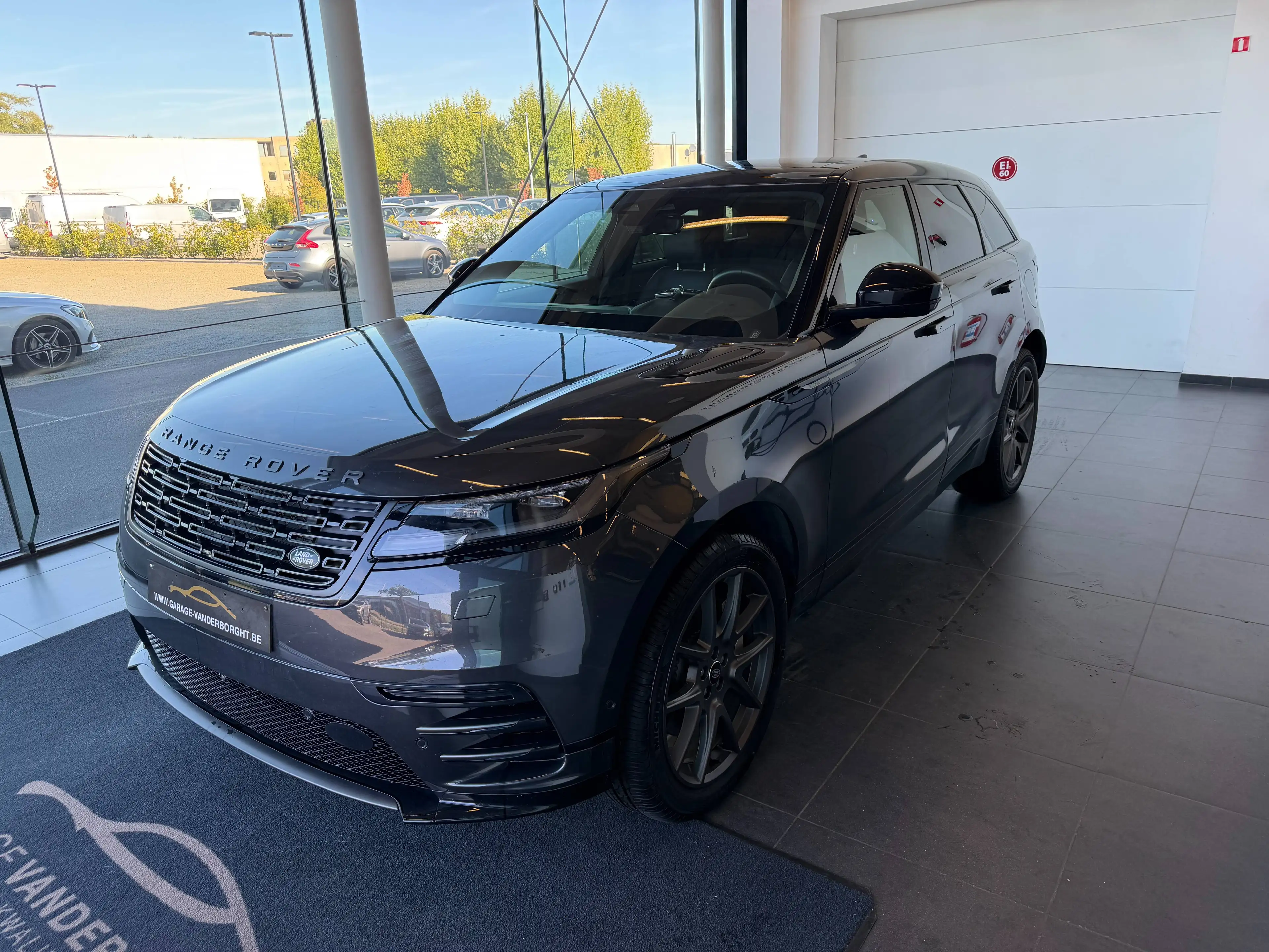 Land Rover Range Rover Velar DYNAMIC SE P400e PHEV AWD AUTOMAAT+TAL VAN OPTIES — photo 3