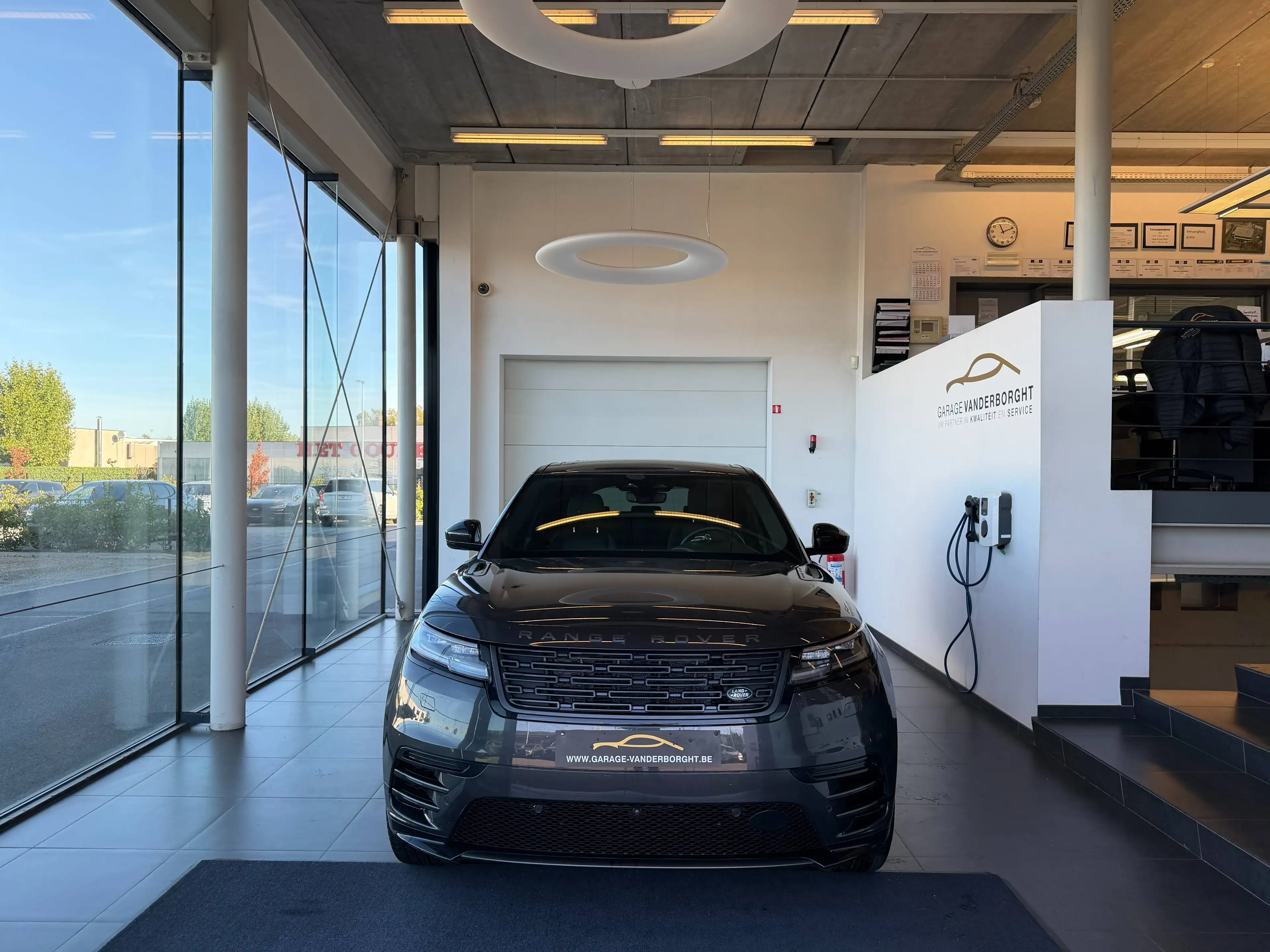 Land Rover Range Rover Velar DYNAMIC SE P400e PHEV AWD AUTOMAAT+TAL VAN OPTIES — photo 2