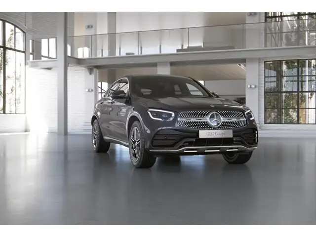 Mercedes-Benz GLC view 6