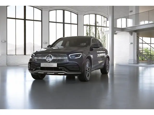 Mercedes-Benz GLC view 4