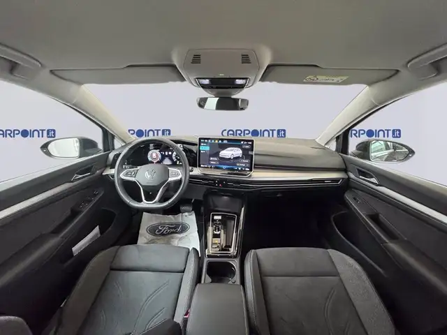 Volkswagen Golf view 11