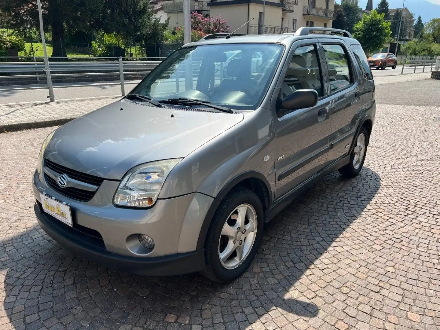 Suzuki Ignis 1.5 16V cat 4WD Deluxe Grigio - 1