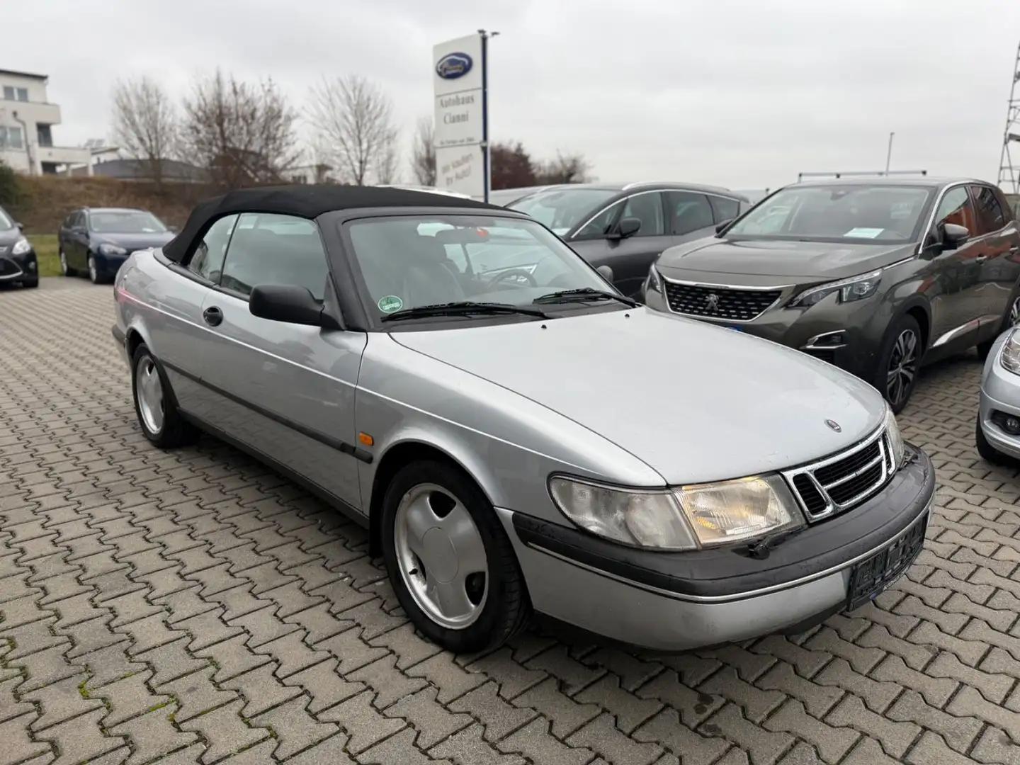Saab 900 **2.3i SE Cabrio**TüV NEU**el Verdeck** Silber - 1