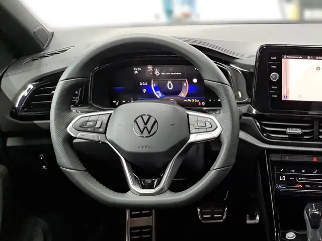 Volkswagen T-Roc view 12
