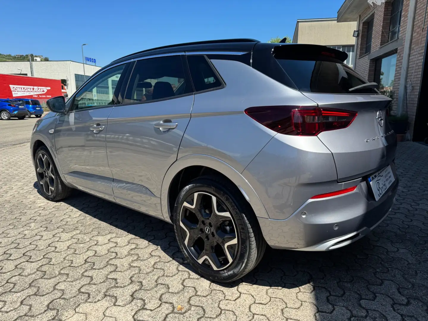 Opel Grandland Grandland 1.5 diesel Ecotec aut. Ultimate Grigio - 2