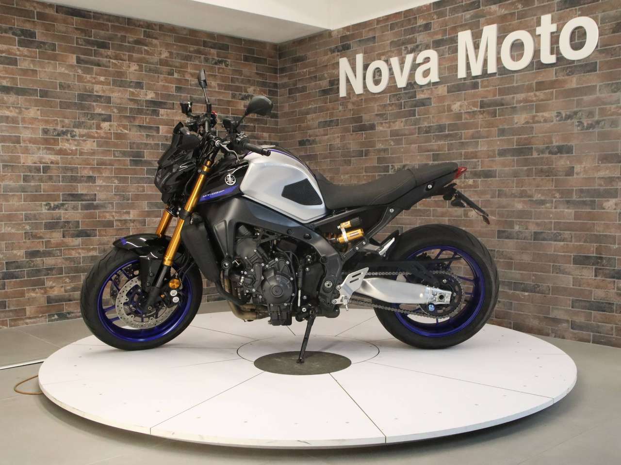 Yamaha Others -09 890 SP Abs my21