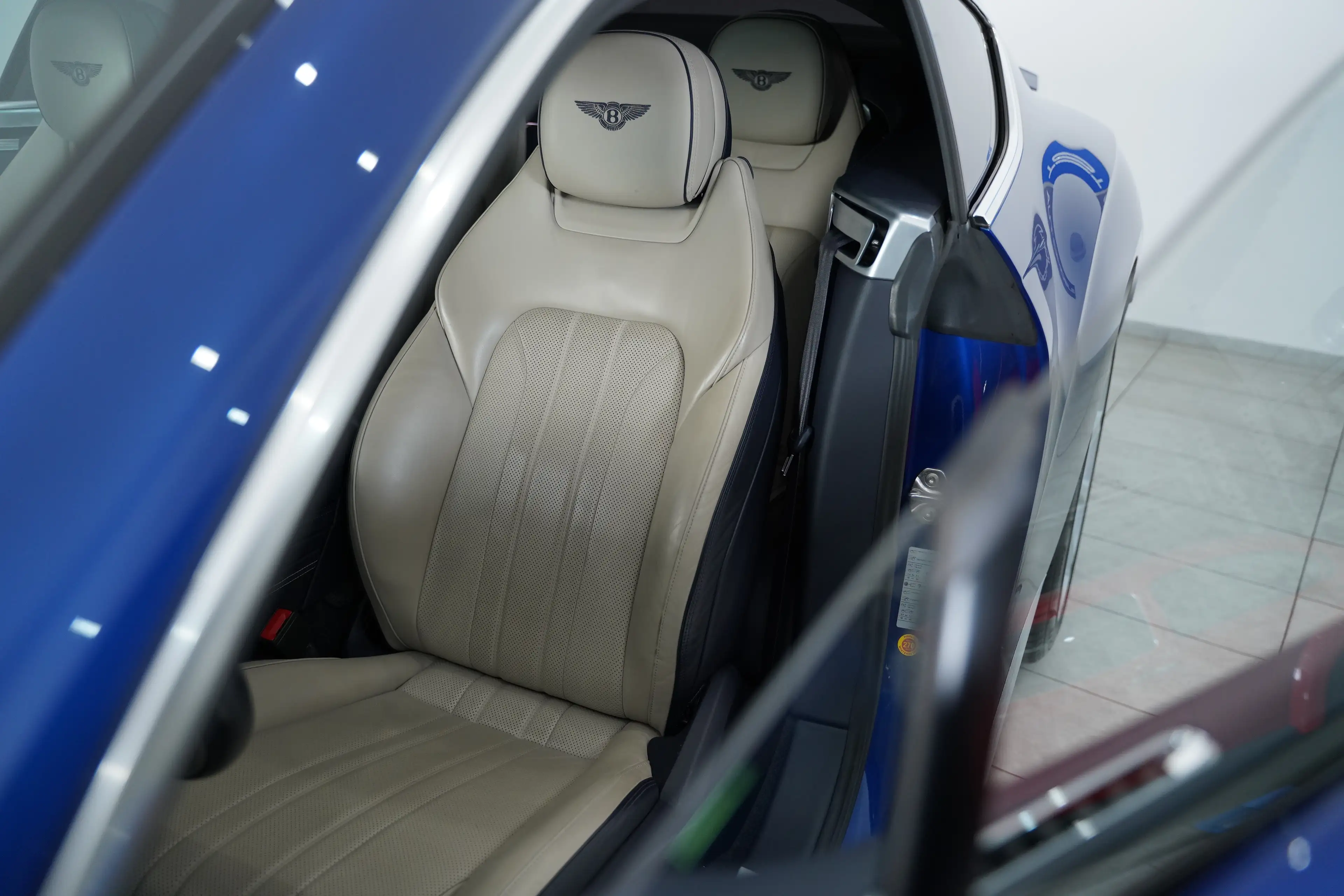 Bentley Continental GT Coupe 6,0 W12 Aut. // VOLL // MOROCCAN BLUE // — photo 12