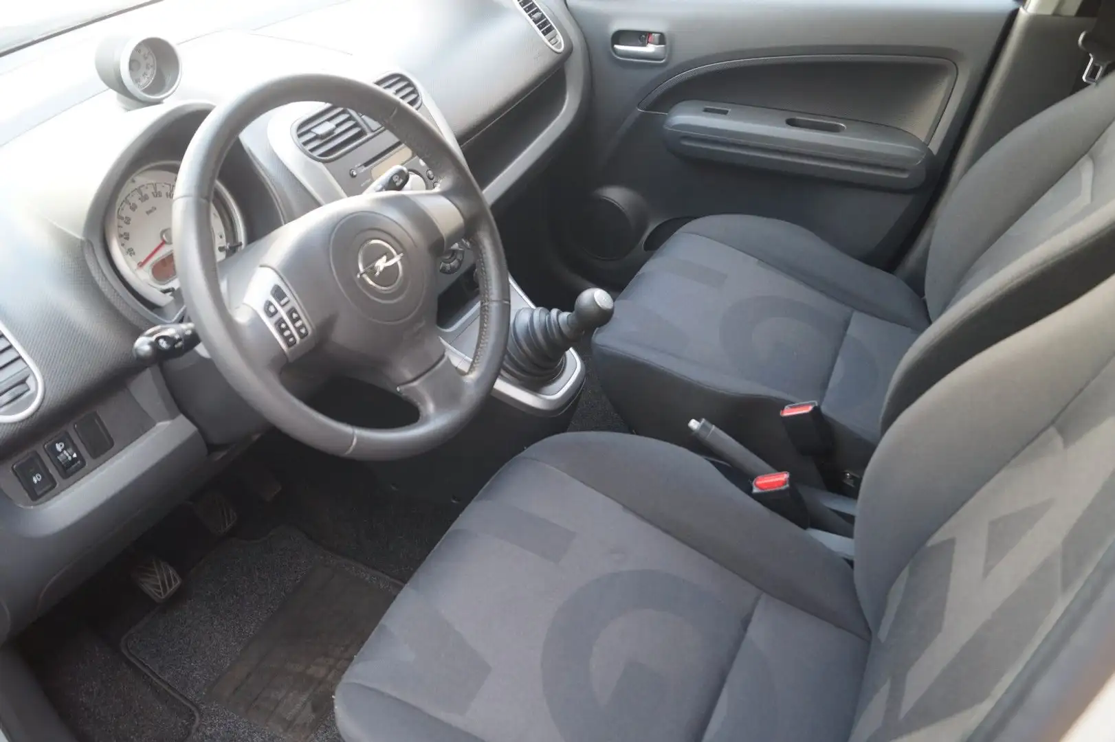 Opel Agila B Edition +Klima+PDC+1.Hand+ Silber - 2