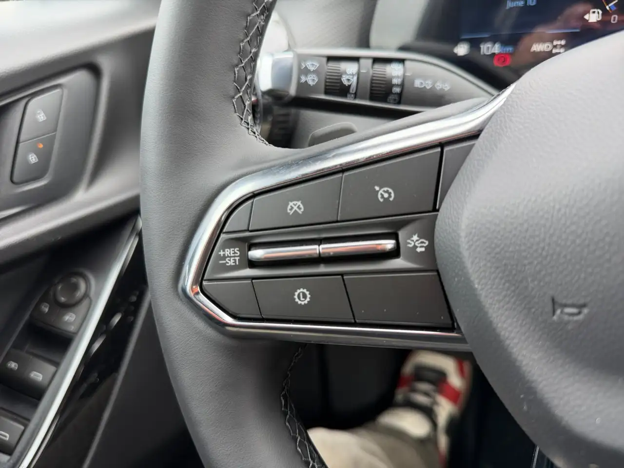 Chevrolet Equinox photo Chevrolet Equinox