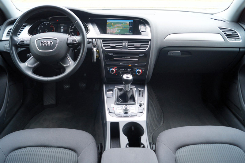 Audi A4 Avant Attraction/ Euro 5/ SHZ/ NAVI/ Xenon — photo 13