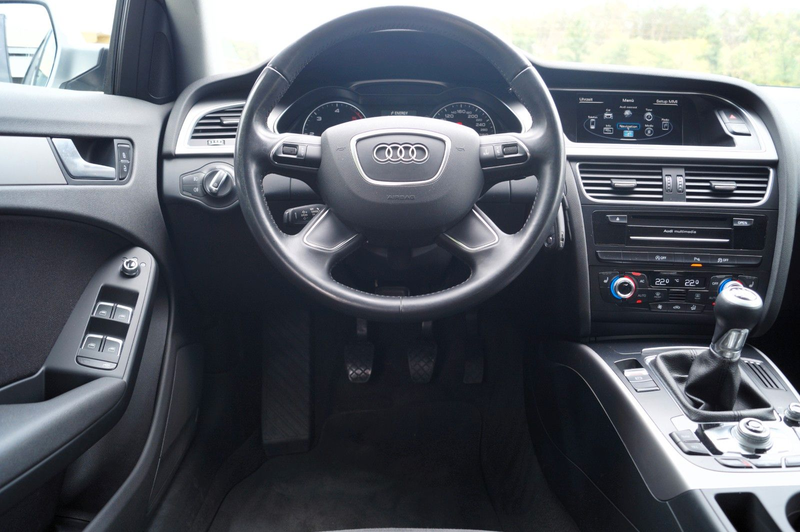 Audi A4 Avant Attraction/ Euro 5/ SHZ/ NAVI/ Xenon — photo 15