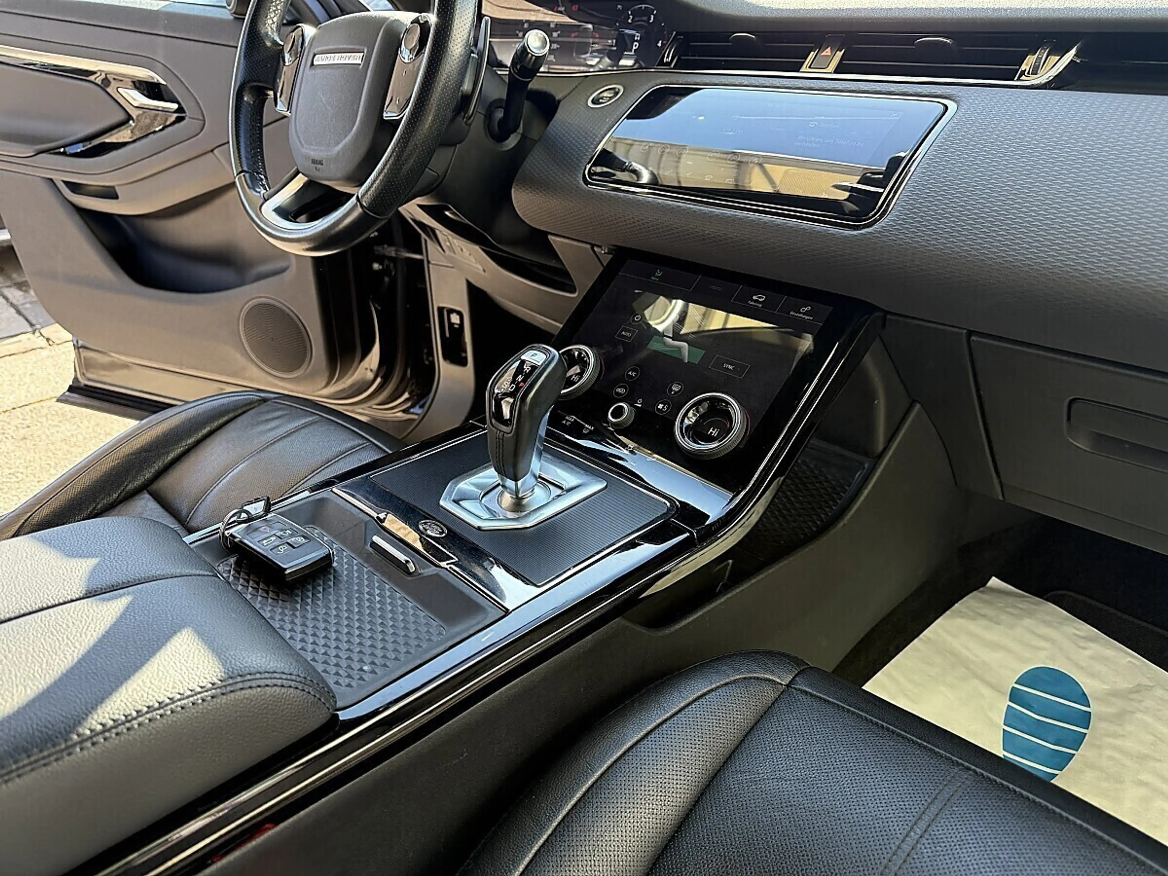 Land Rover Range Rover Evoque 2,0 D150 R-Dynamic S Aut. — photo 12