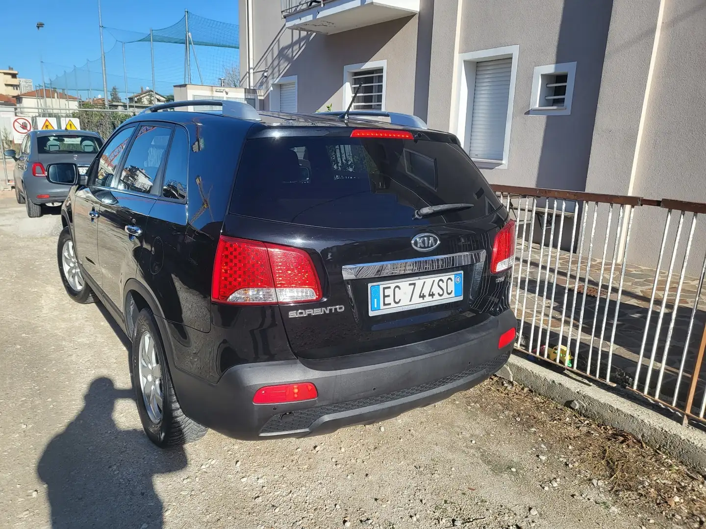 Kia Sorento 2.2 crdi 16v Active 4wd uniproprietario Black - 2