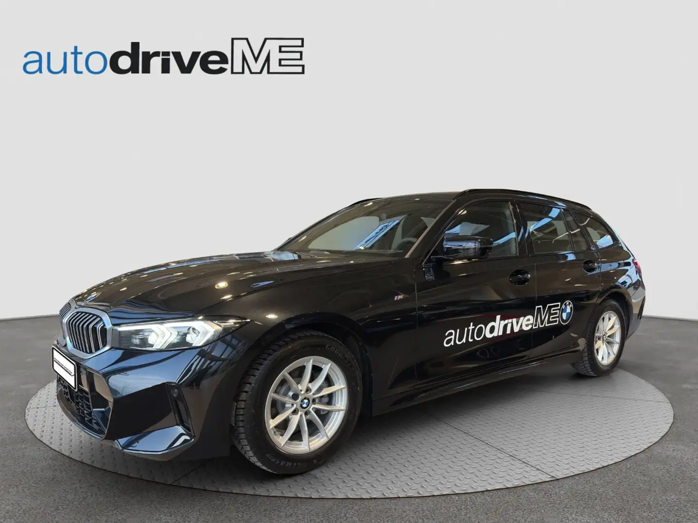 BMW 318 d Touring M-Sport Schwarz - 1