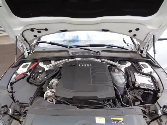 Audi A4 view 15