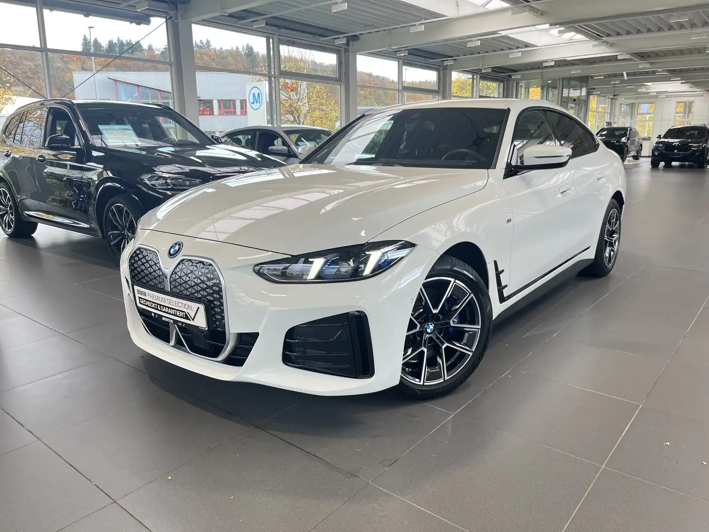 BMW i4 eDrive40 ab 409.-²/M-Sport/Parking-Ass.+/LCProf./a Weiß - 1