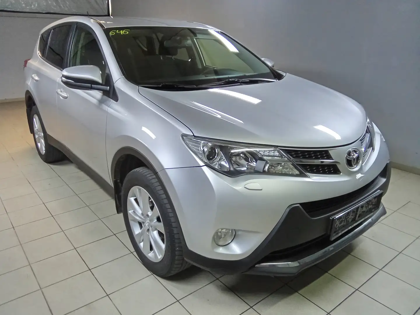 Toyota RAV 4 Life Grau - 2