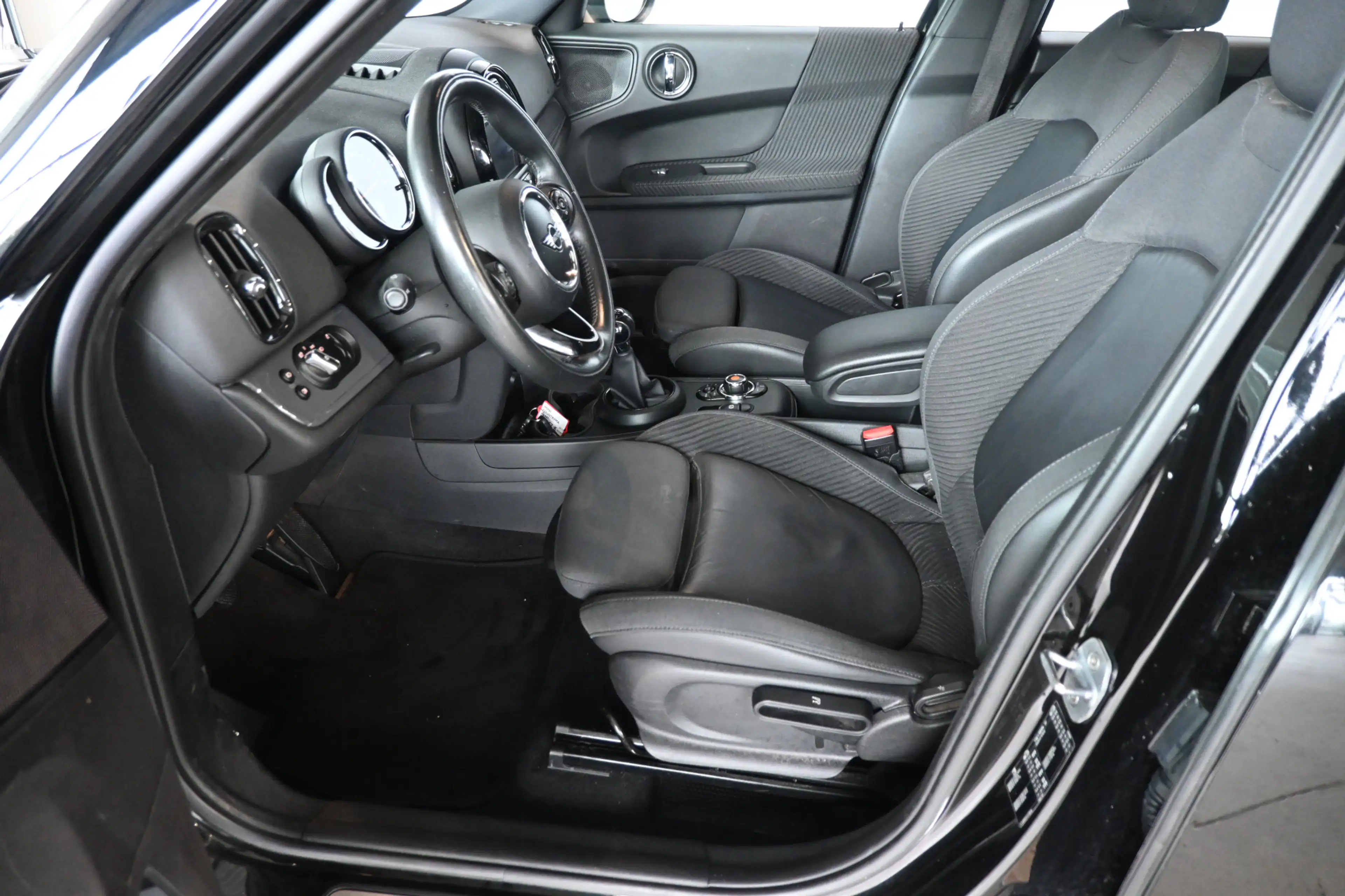 MINI Cooper Countryman 1.5 Dutch Made Edition Clima Cruise control Naviga — photo 7