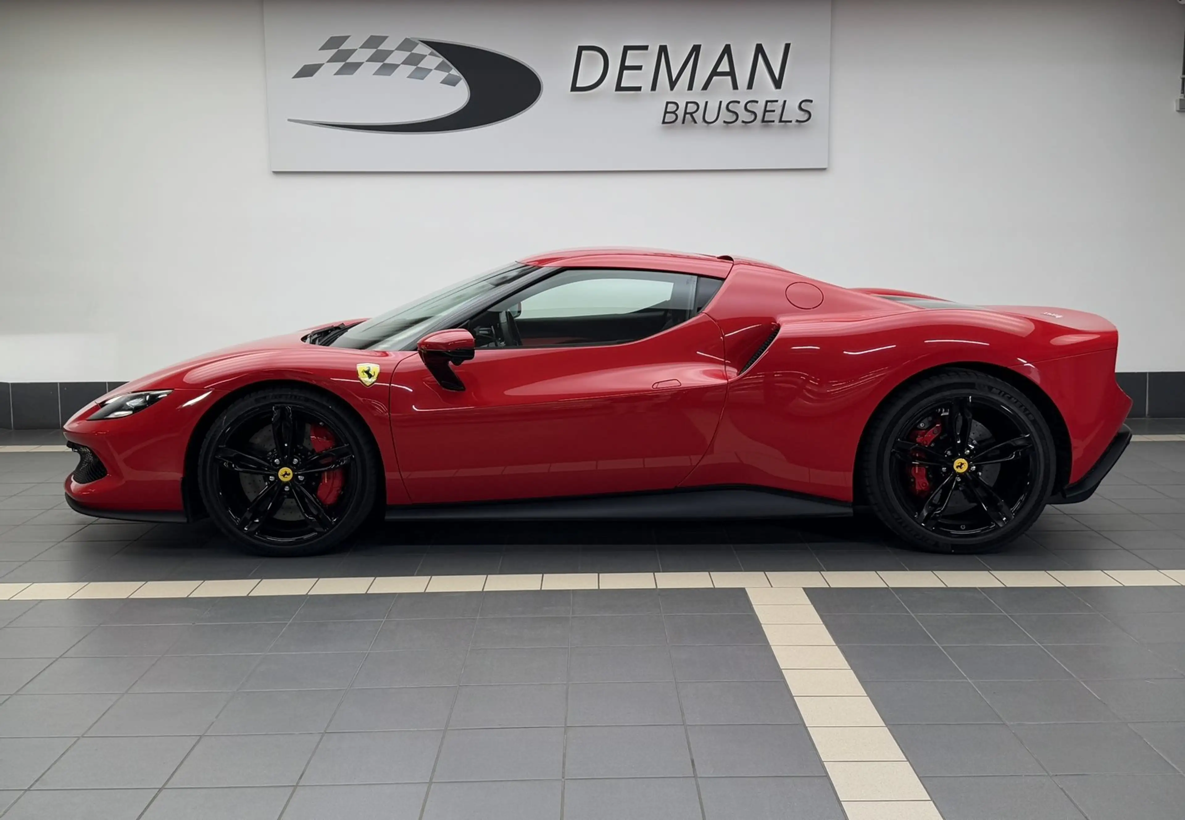 Ferrari 296 GTB * Front lift * Daytona seats * Carbon S.W. LED — photo 2