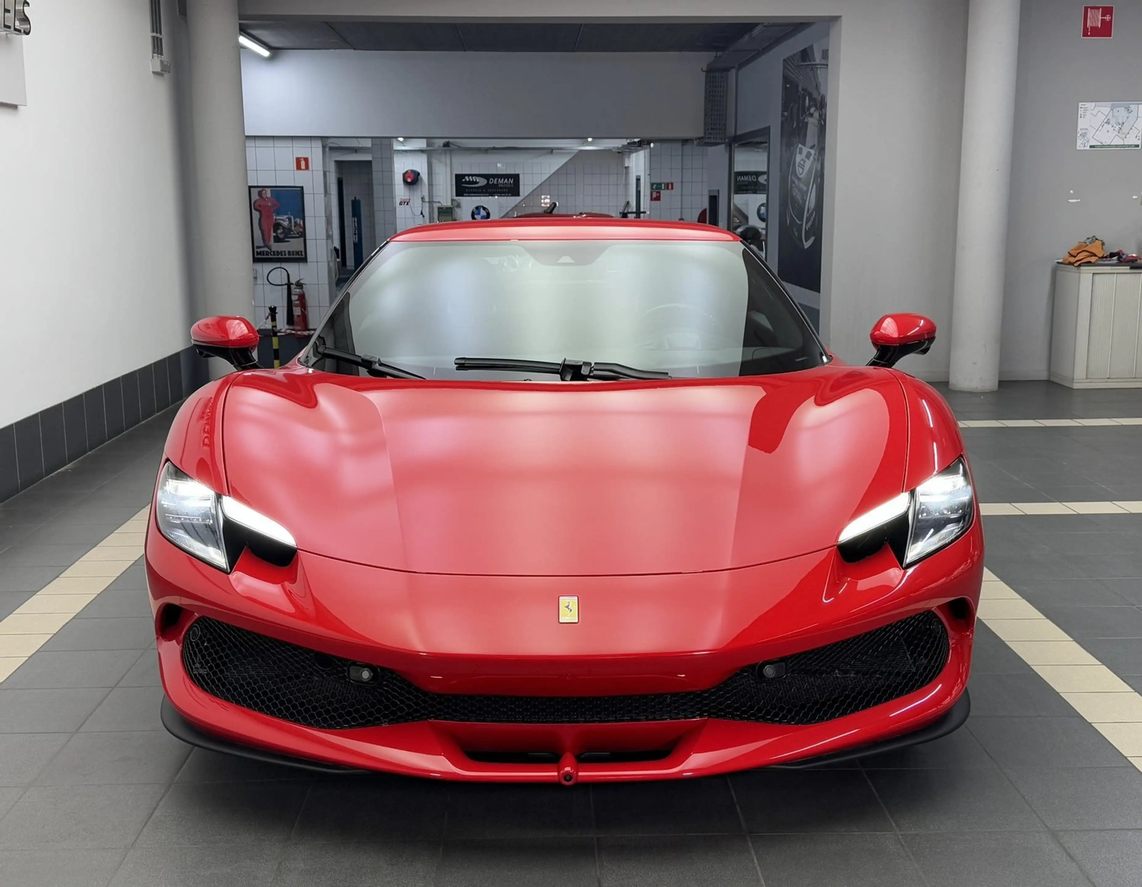 Ferrari 296 GTB * Front lift * Daytona seats * Carbon S.W. LED — photo 4