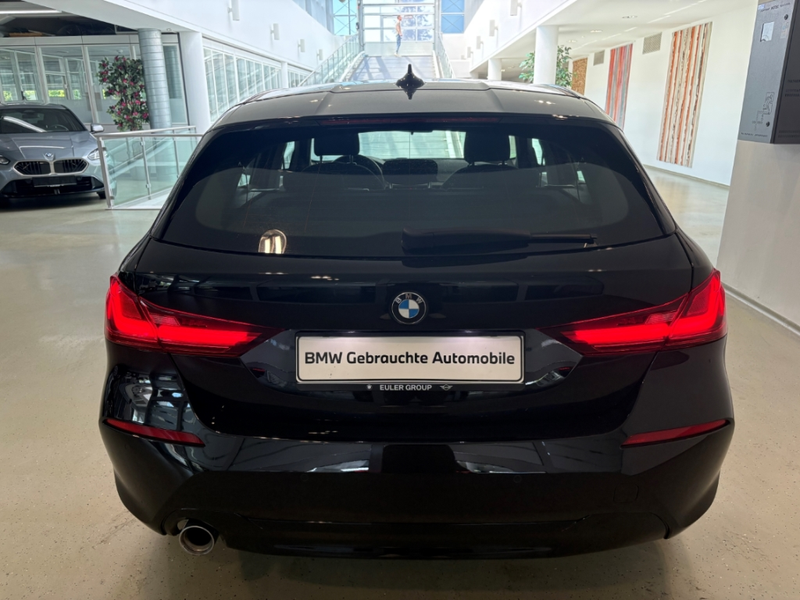 BMW 118 i 5-Türer Navi LED Sitzhzg PDC Tempomat — photo 4