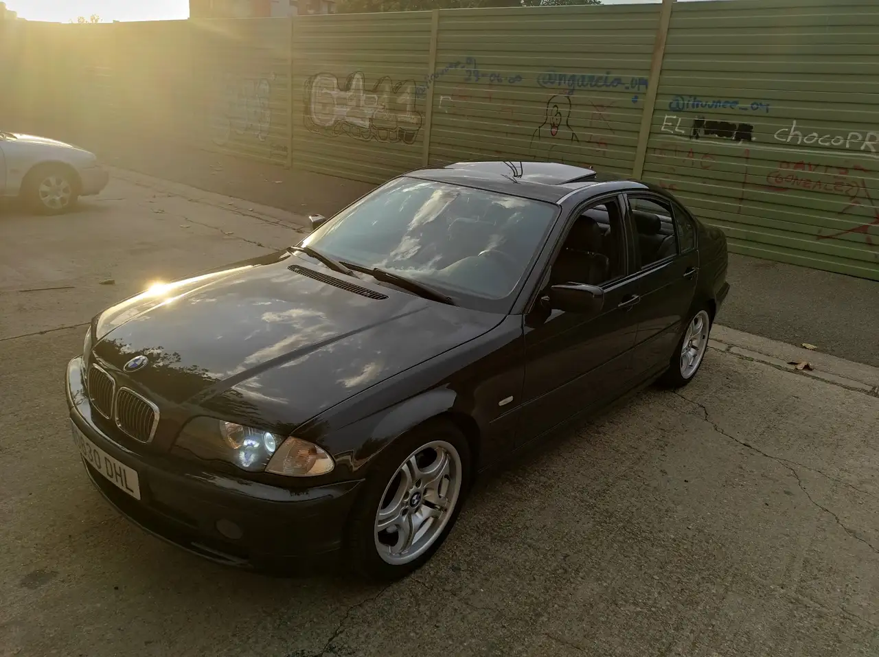 BMW 330d, foto 1