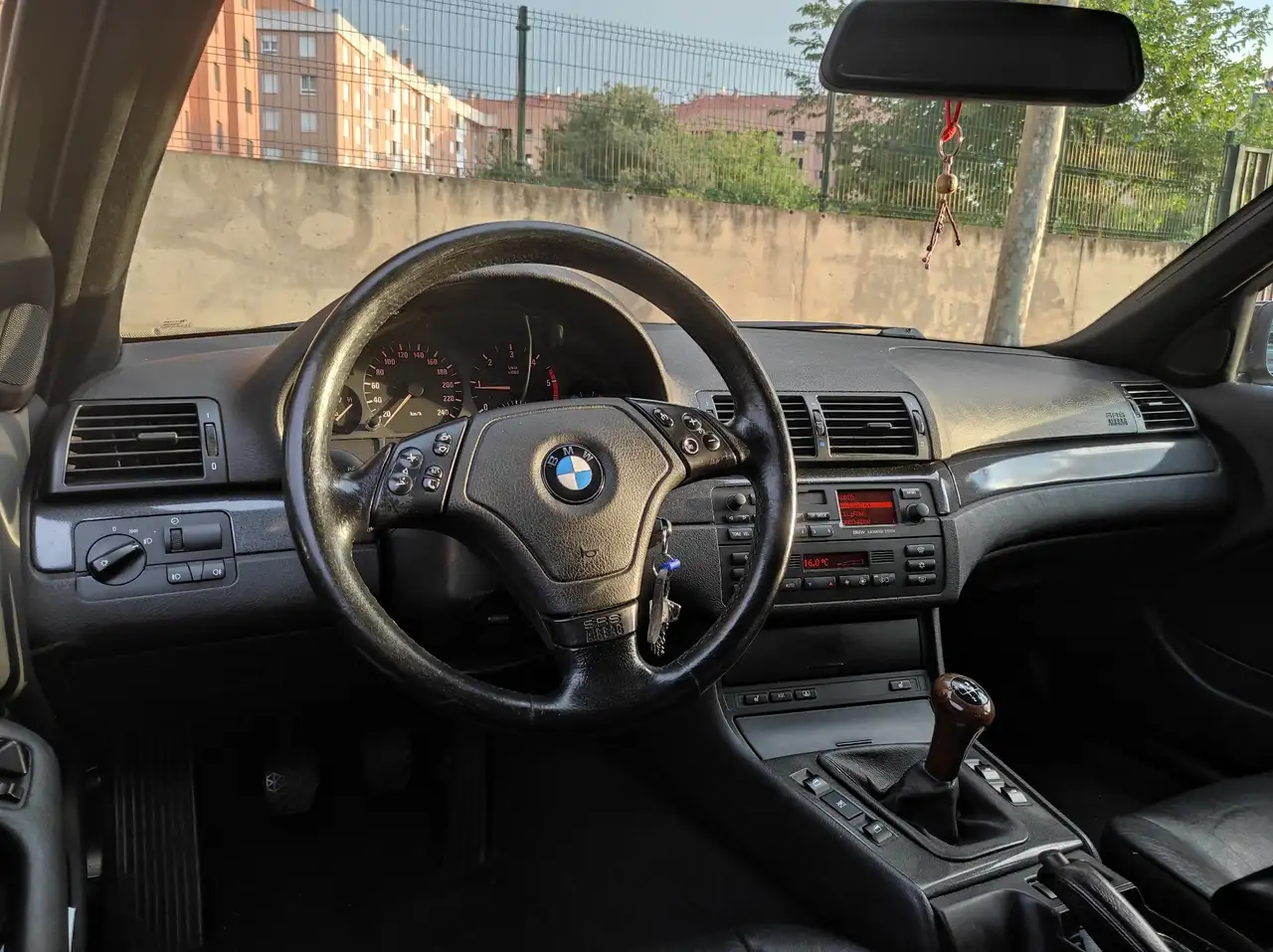 BMW 330d, foto 4