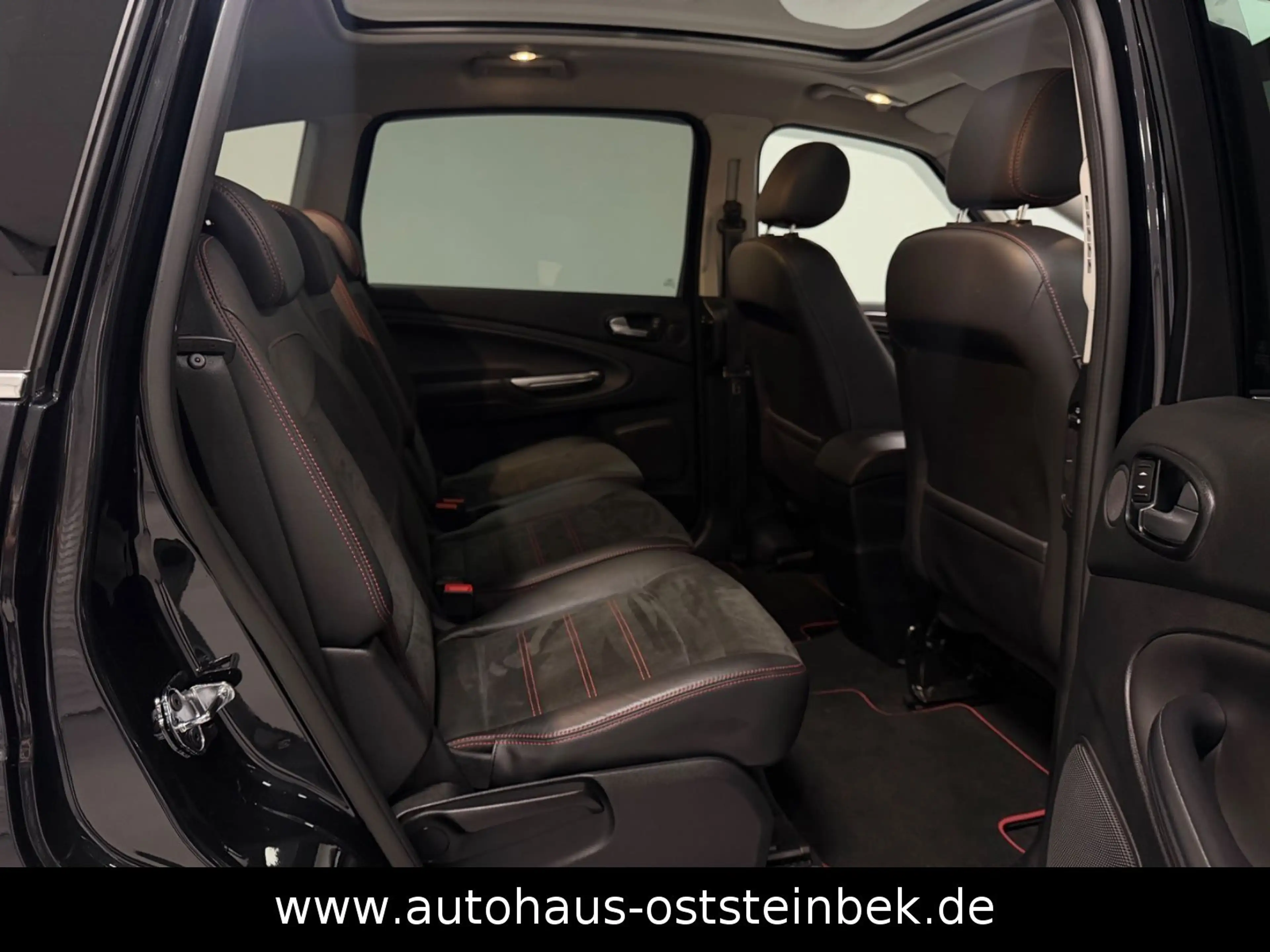 Ford S-Max 2.0 TDCi TITANIUM S/PANO/BI-XEN/7-SITZER/ — photo 14
