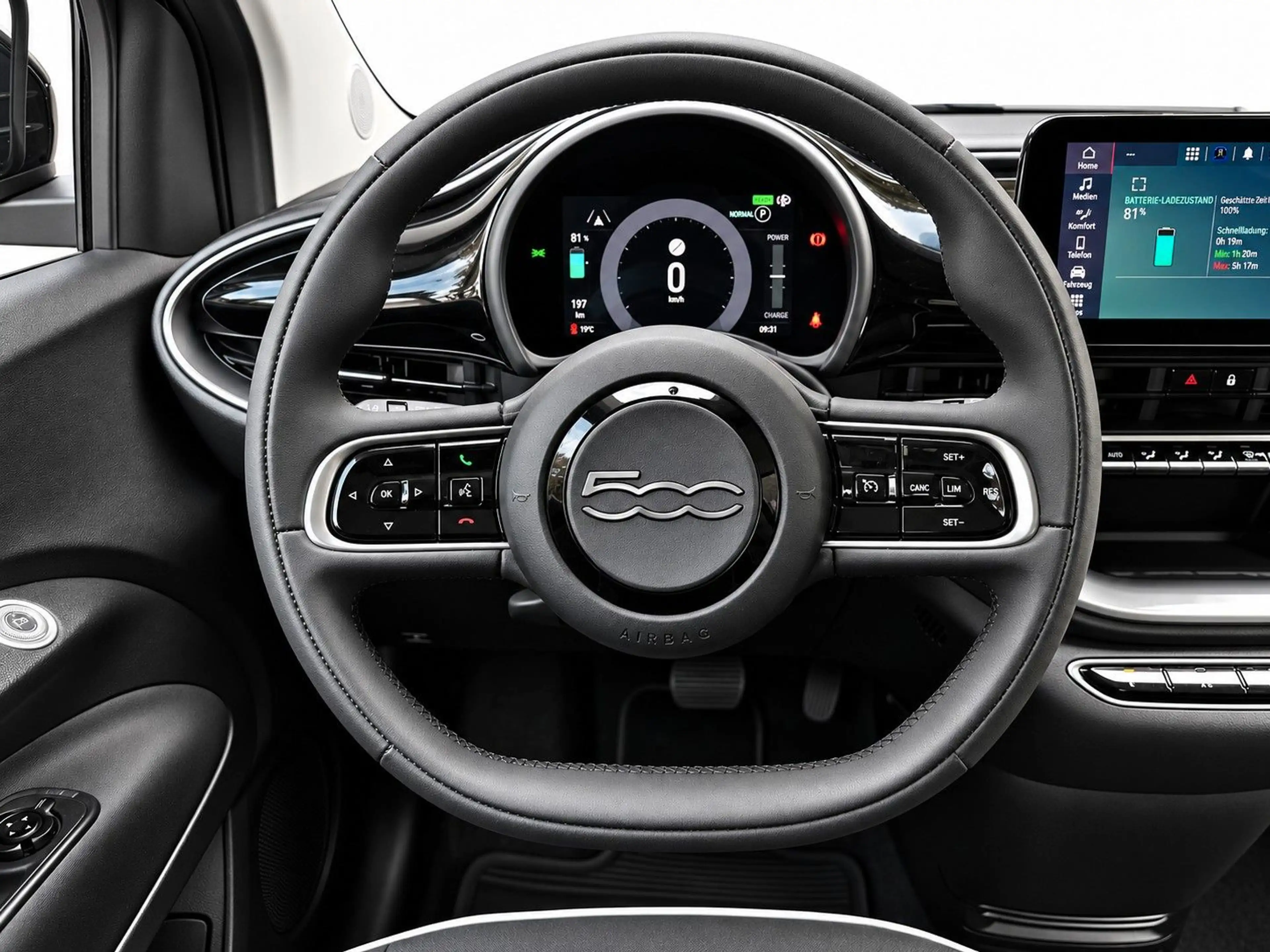 Fiat 500e *42kw/h, CarPlay/Andorid-Auto, PDC* — photo 12