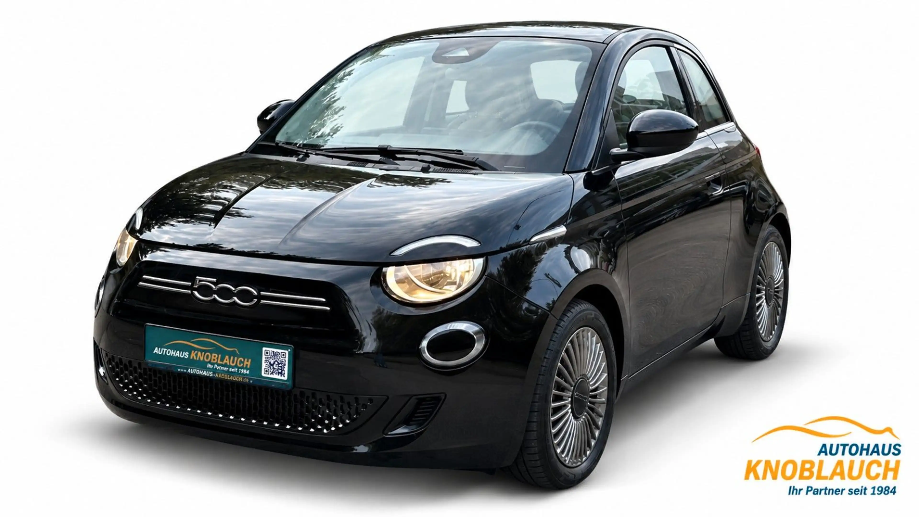 Fiat 500e *42kw/h, CarPlay/Andorid-Auto, PDC*