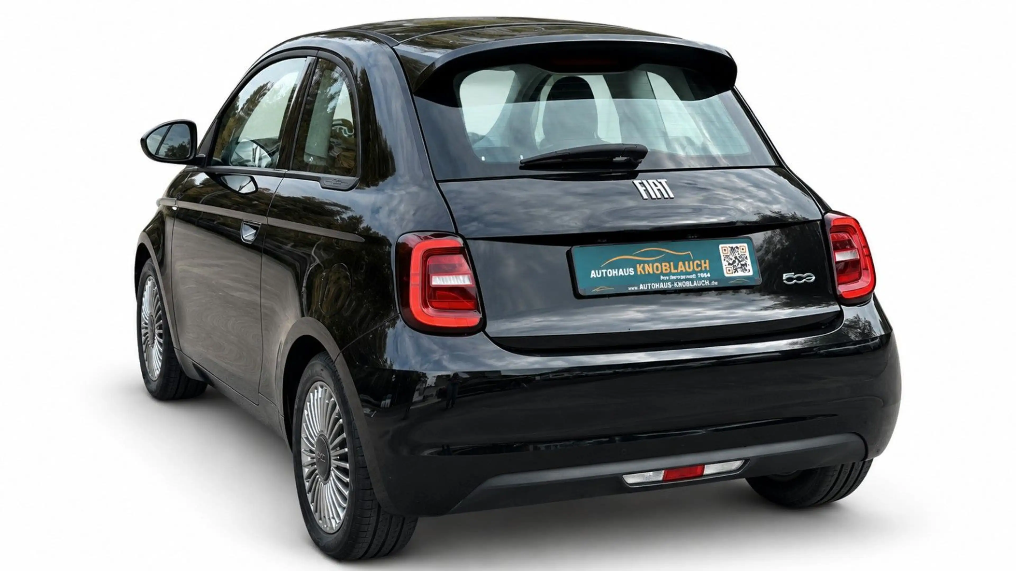 Fiat 500e *42kw/h, CarPlay/Andorid-Auto, PDC* — photo 4