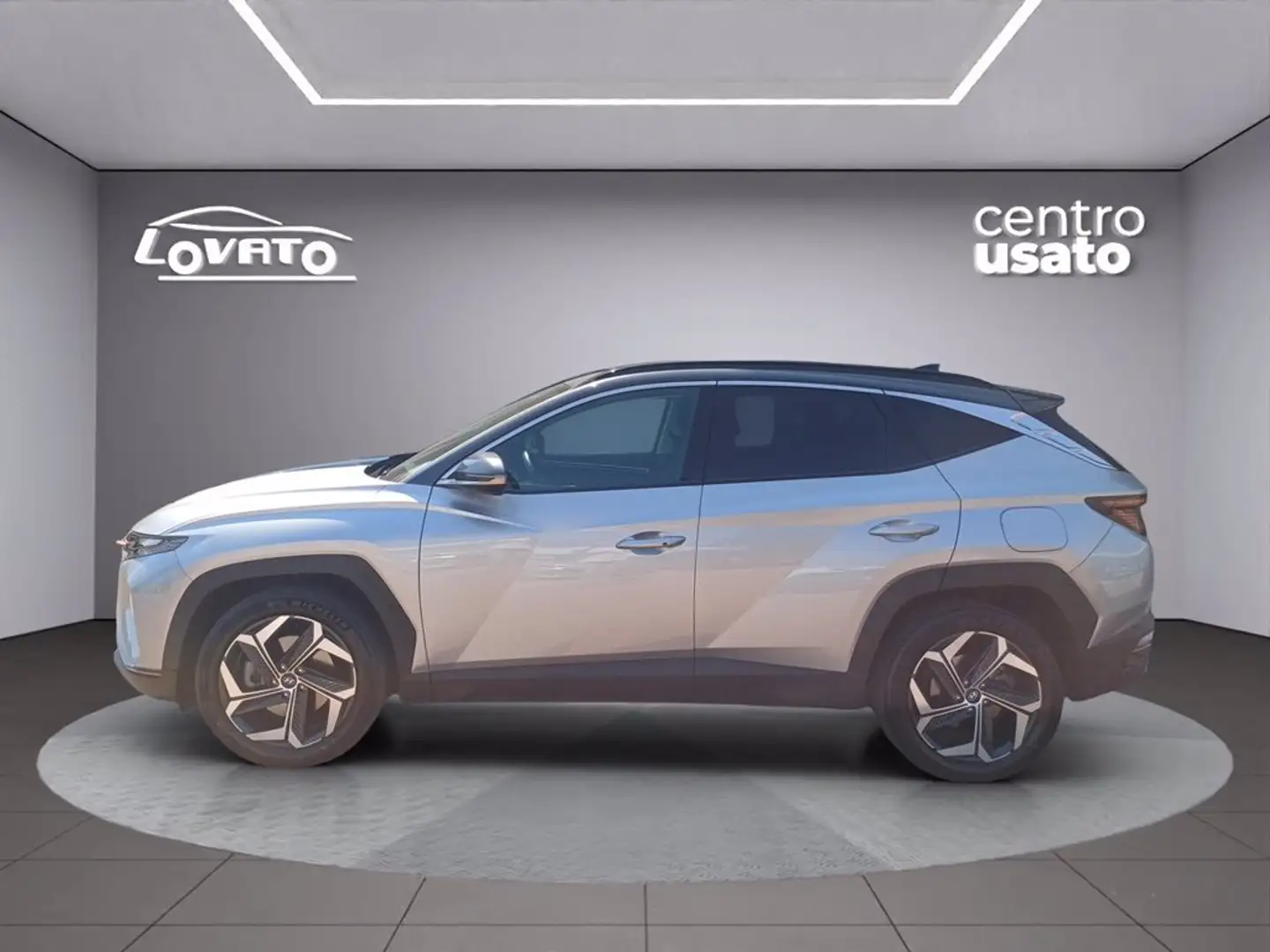 Hyundai TUCSON NEW 1.6HEV AT 230 EXELLENCE 21 Grijs - 2