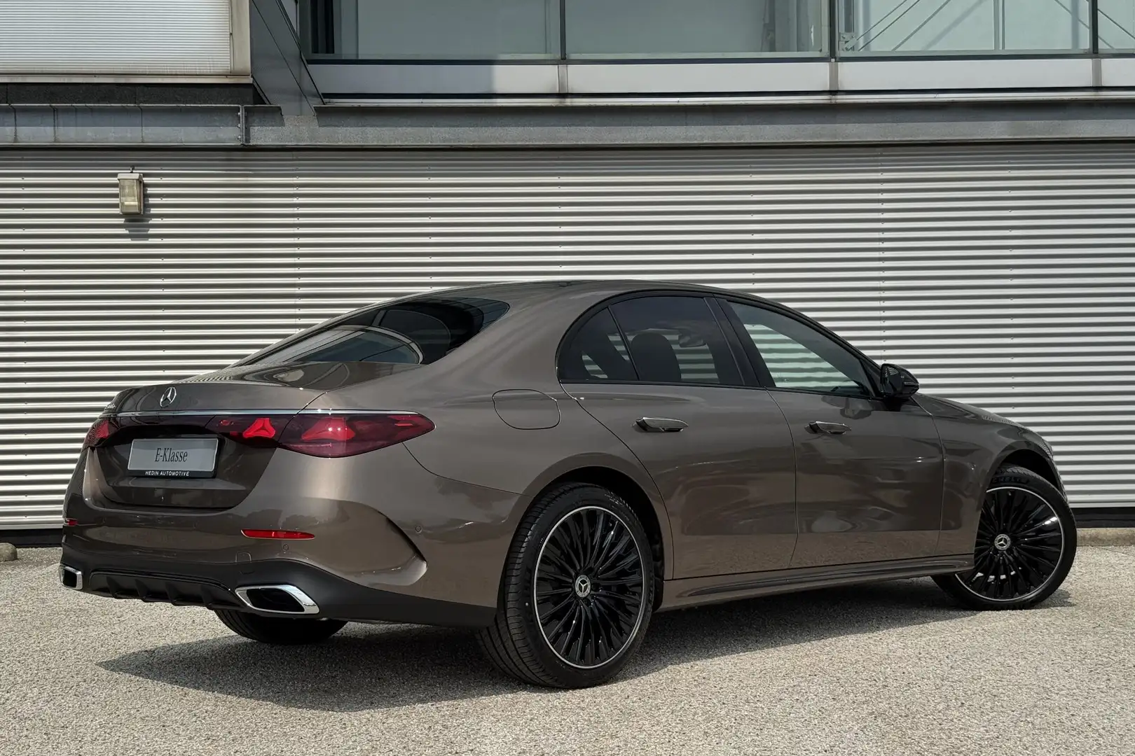 Mercedes-Benz E 300 E 300e Limousine Automaat Sport Edition | Premium Braun - 2