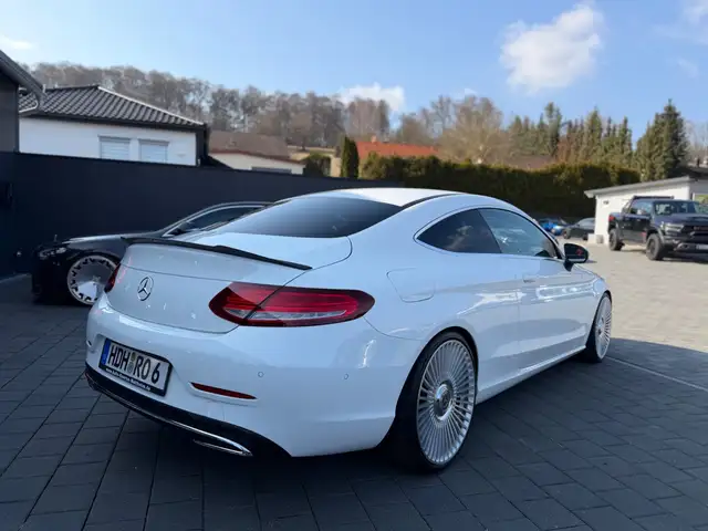 Mercedes-Benz C-Class view 7