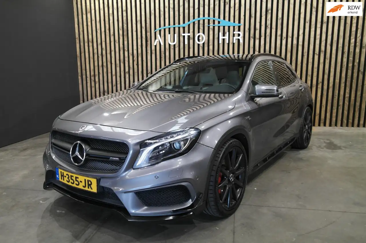 Mercedes-Benz GLA 45 AMG
