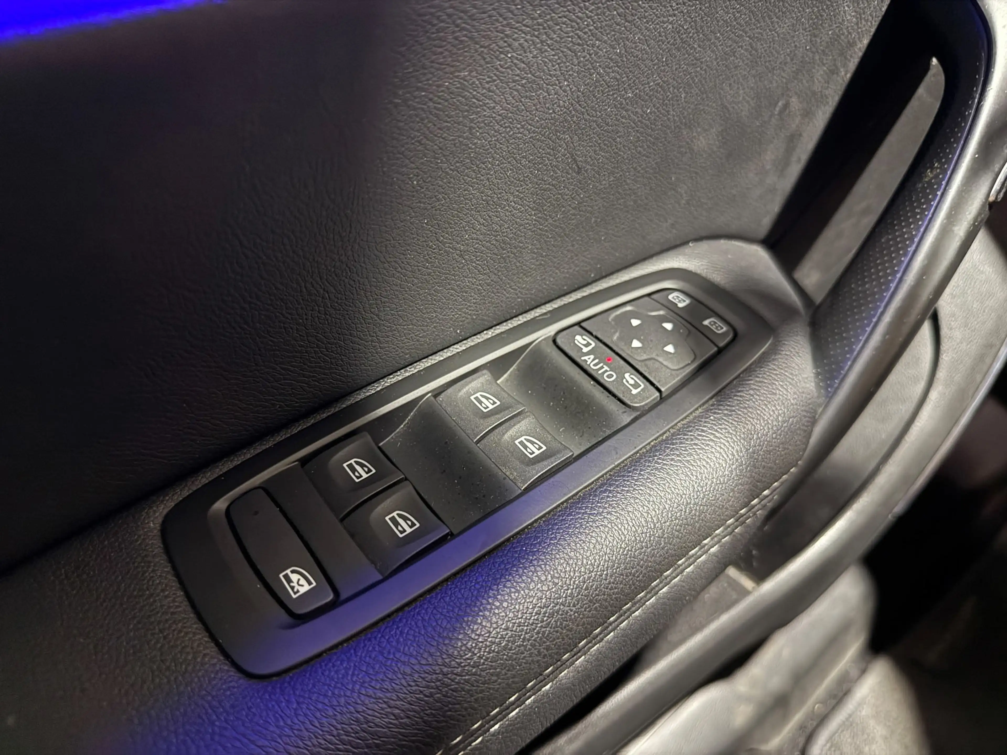 Renault Megane Estate 1.2 TCe Bose | Camera | Automaat | 1e eigen — photo 27
