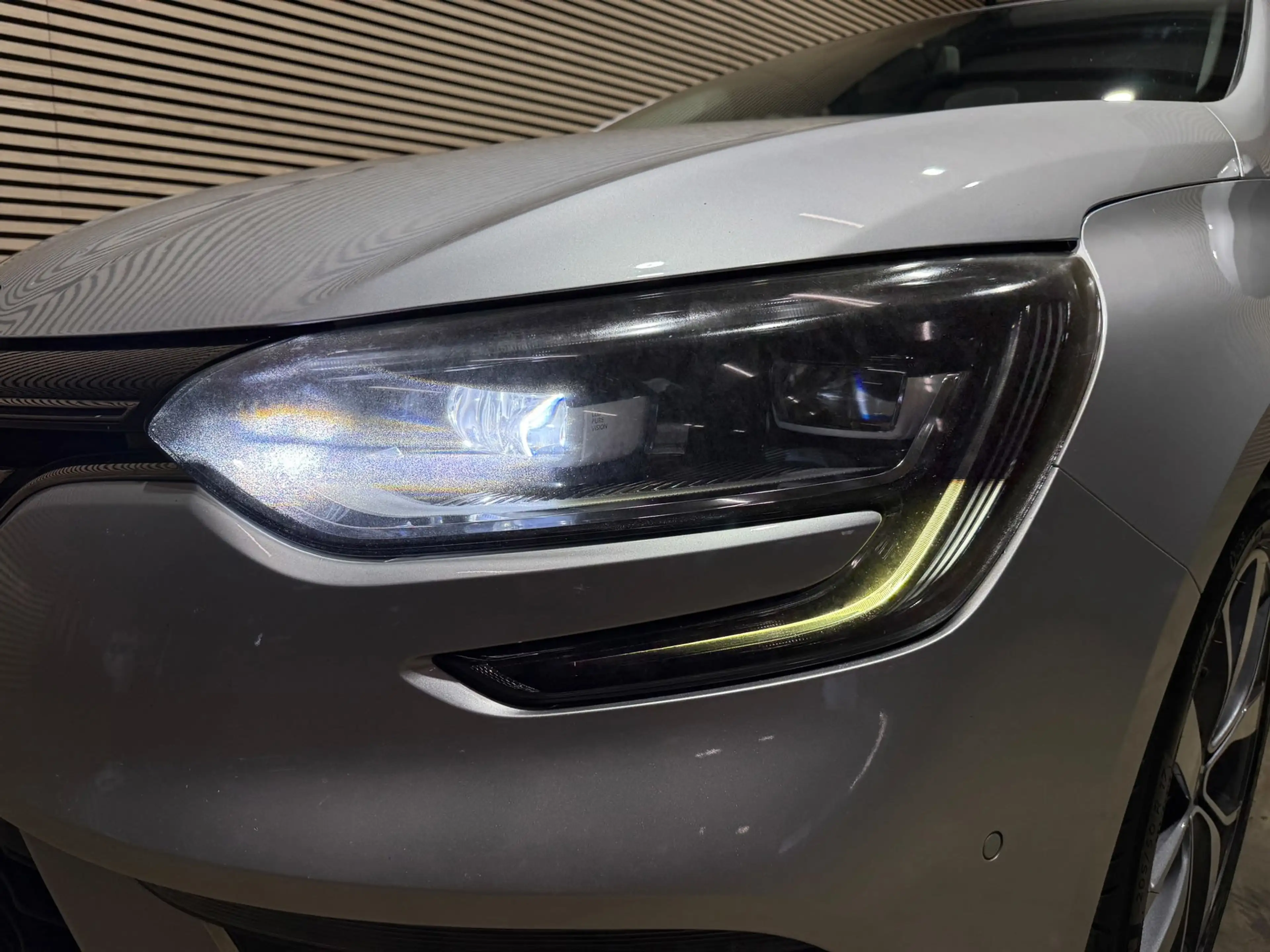 Renault Megane Estate 1.2 TCe Bose | Camera | Automaat | 1e eigen — photo 10