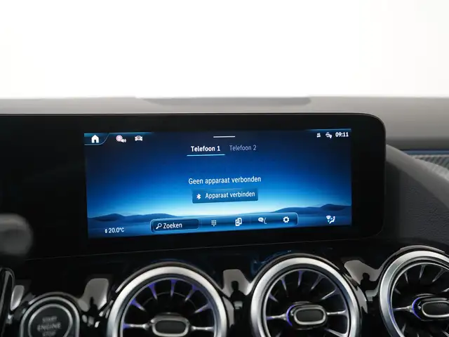 Mercedes-Benz Gla view 17