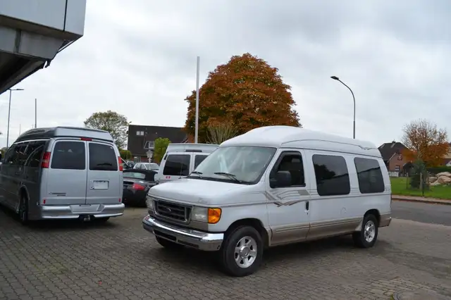 Ford Econoline Van E-Series  E-150  5,4 V8