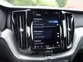 Volvo XC60 B4 AWD Ultimate /Panorama/ Standheizung Grau - thumbnail 24