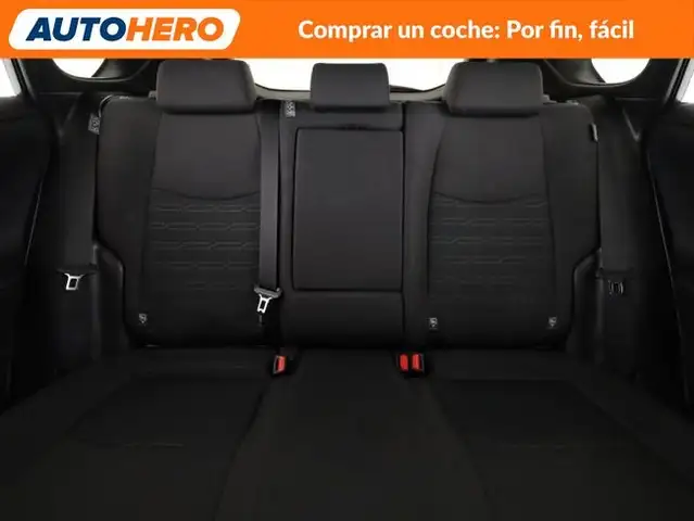 Toyota Rav4 view 16
